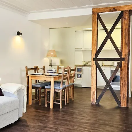 Casa Dos Bicos Charming *