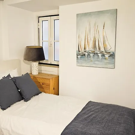 Casa Dos Bicos Charming Apartment *