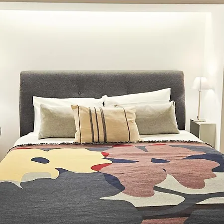 Casa Dos Bicos Charming Apartment Lisbon